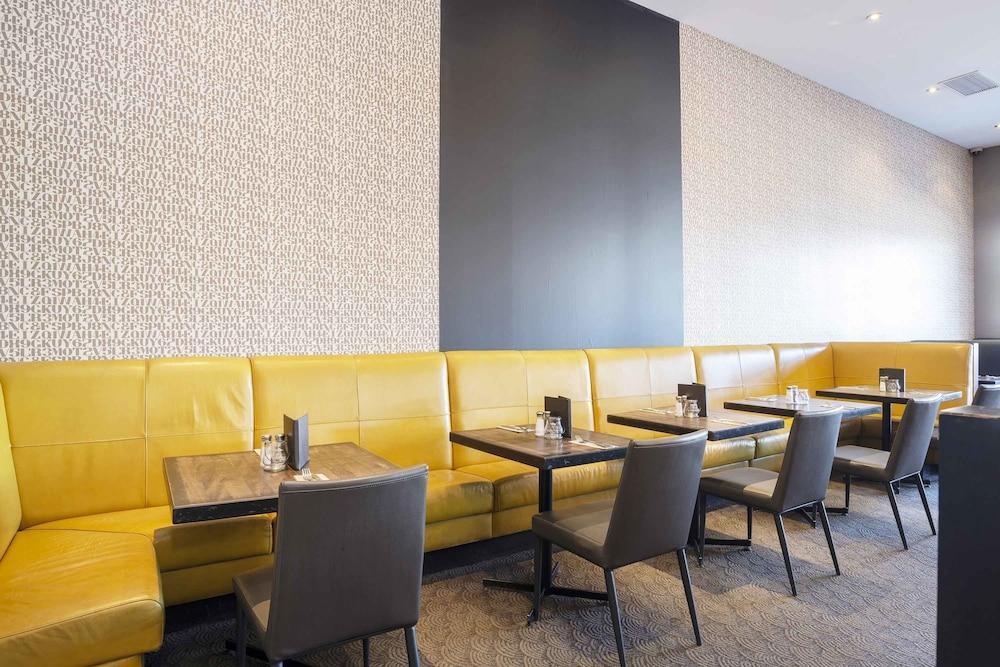 Sandman Signature Prince George Hotel Extérieur photo