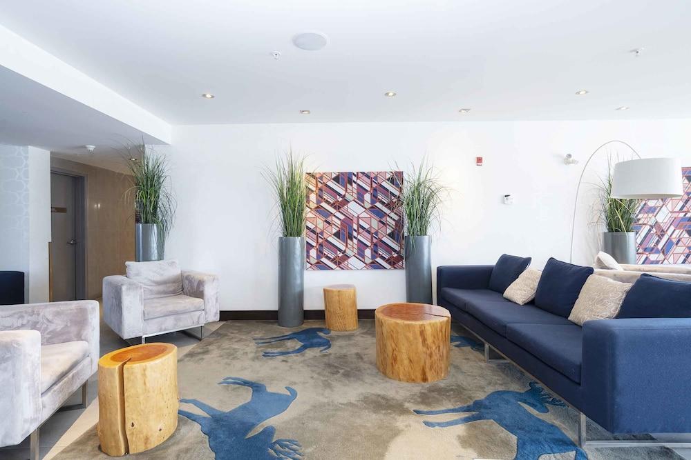 Sandman Signature Prince George Hotel Extérieur photo