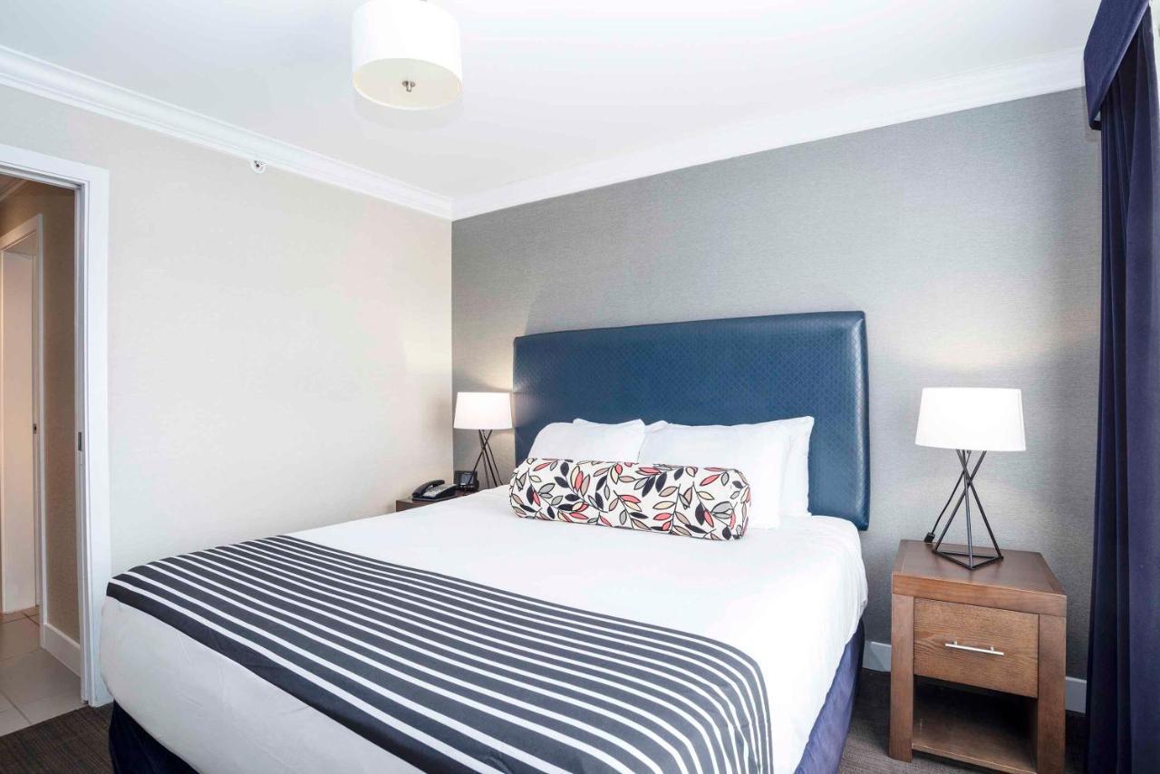 Sandman Signature Prince George Hotel Extérieur photo
