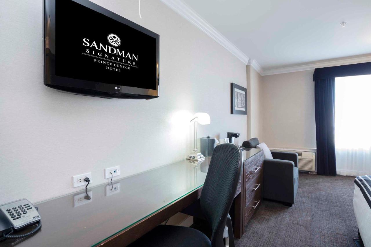 Sandman Signature Prince George Hotel Extérieur photo