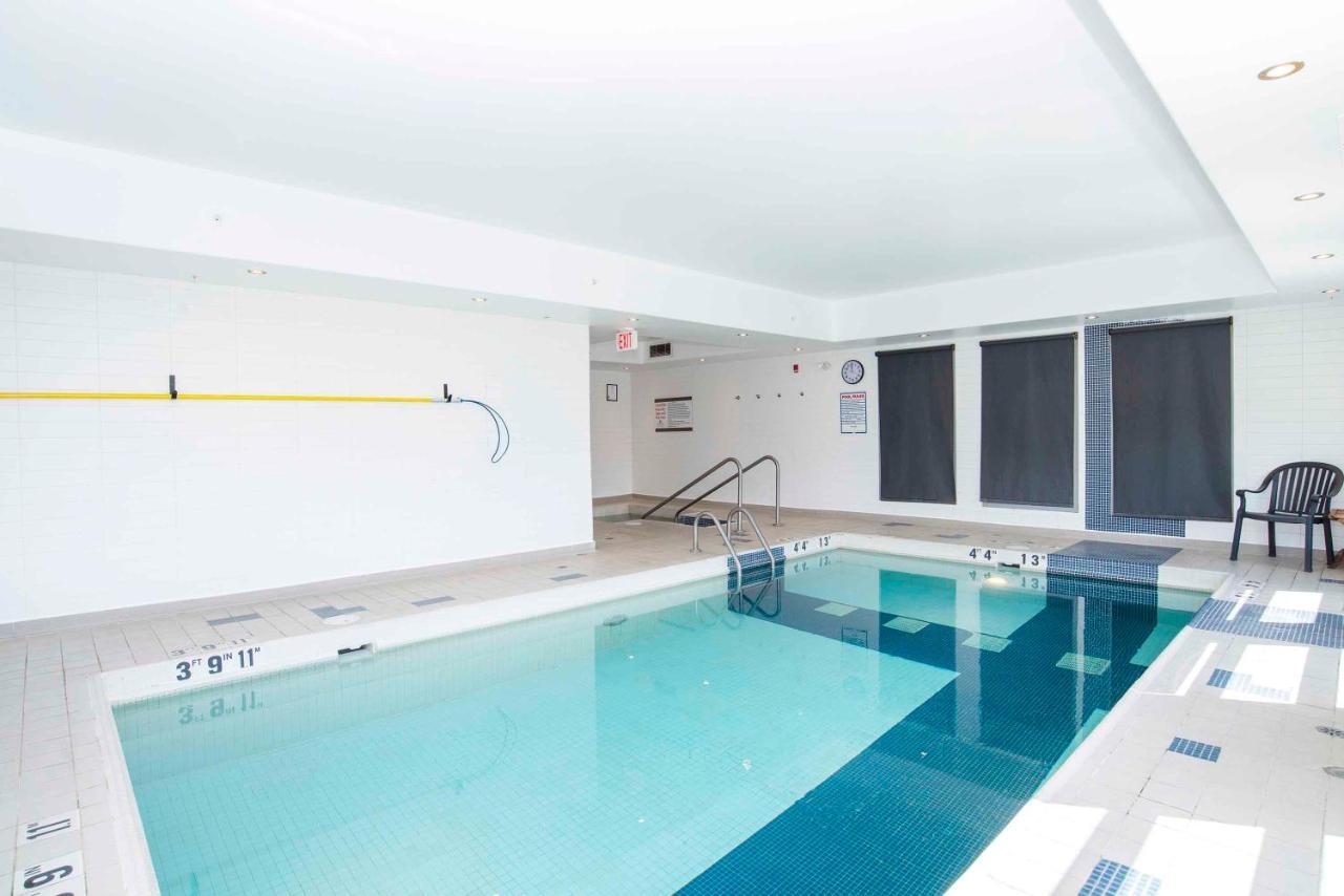 Sandman Signature Prince George Hotel Extérieur photo